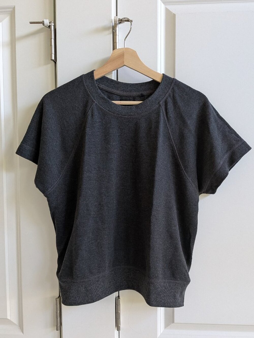 Prana Raglan Sweatshirt Style Top Women S Gray Wandery Short Sleeve Hemp Blend